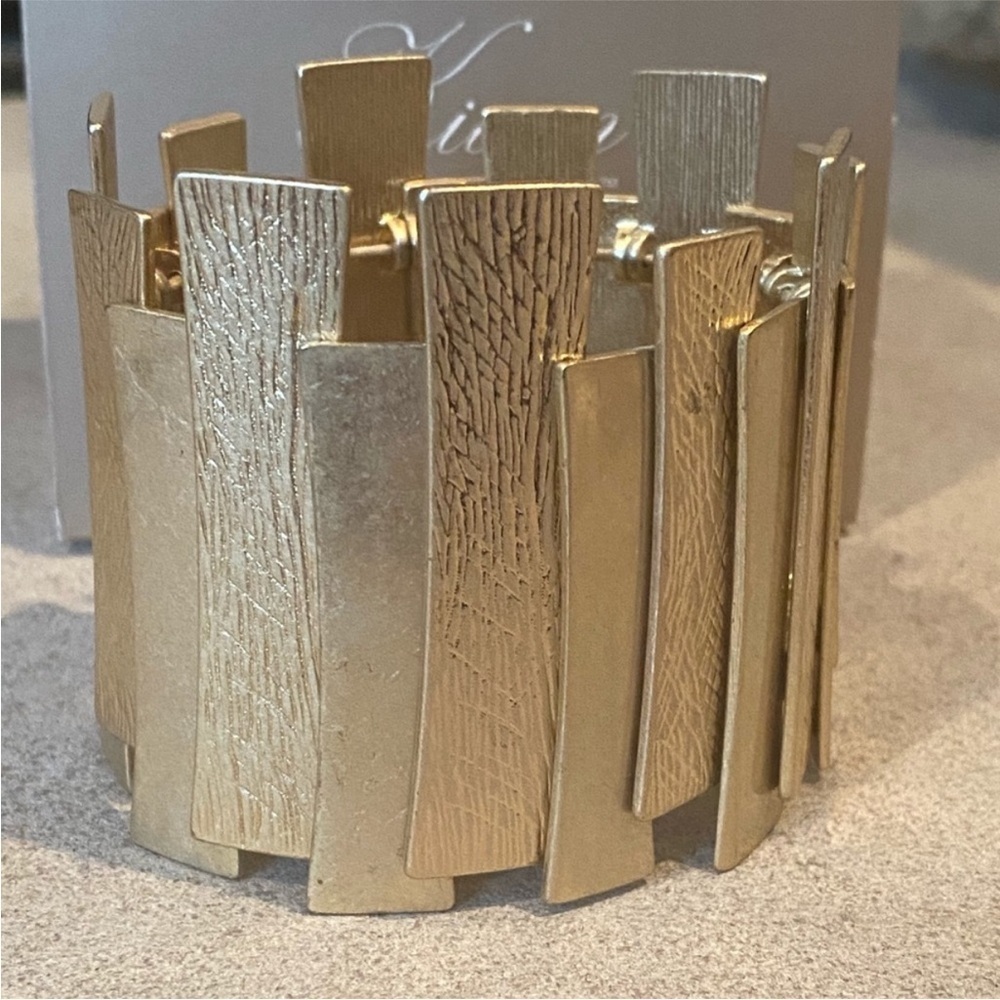 Gold Textured Bracelet